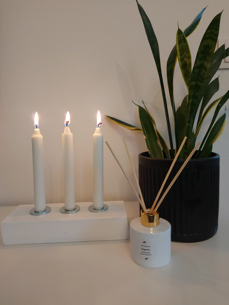 Unique Rustic Advent Candle Holder White
